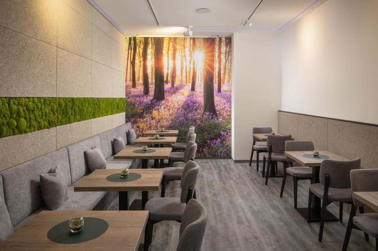 Awa Hotel München